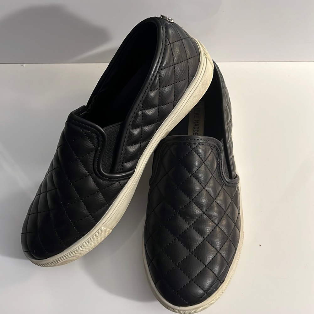 Black Steve Madden Ecentrcq size 7.5